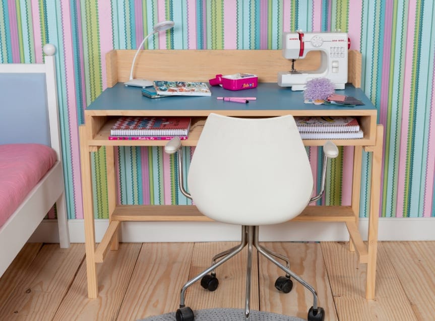 Escrivaninha TUDI - Design clean, nicho e linhas retas